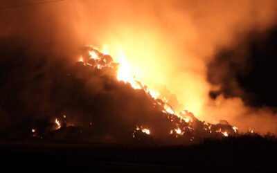 Fire Destroys 2000 Straw Bales Near Glenboro