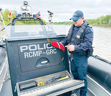 RCMP reminds Manitobans to stay safe out on the water