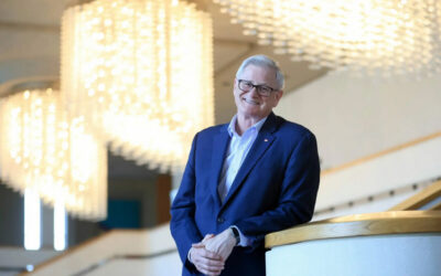 Larry Desrochers wins Manitoba Arts Award of Distinction